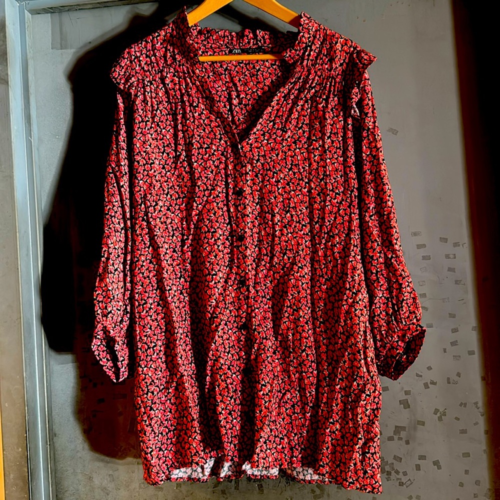Floral Mini dress. Like new. Size M